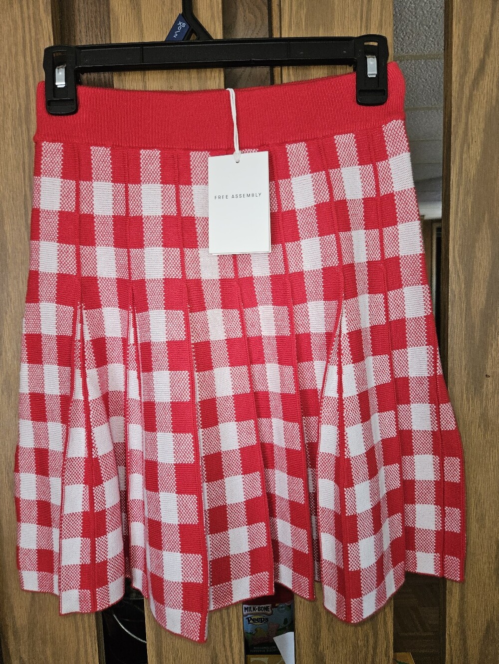 NWT Free Assembly Sz XS Red and White Gingham Knit Mini Skirt